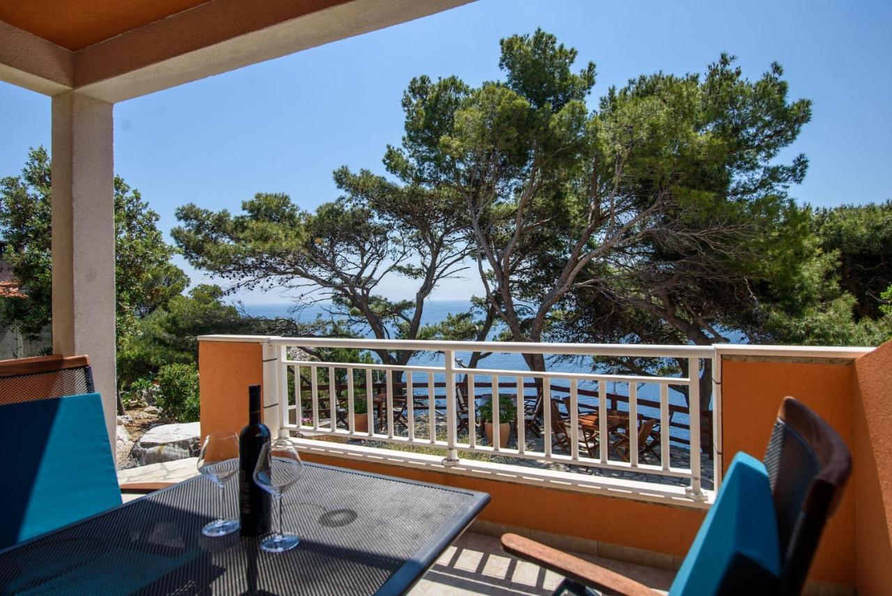 Stermasi Apartments Saplunara Exterior photo